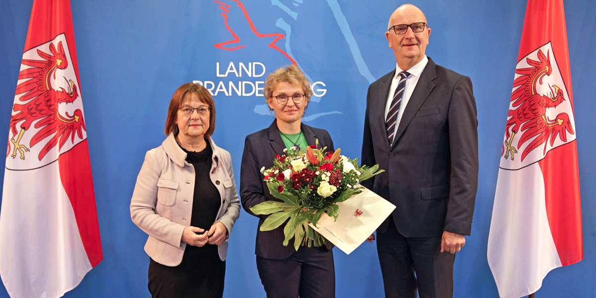 Ursula Nonnemacher, Dr. Antje Töpfer und Dietmar Woidke